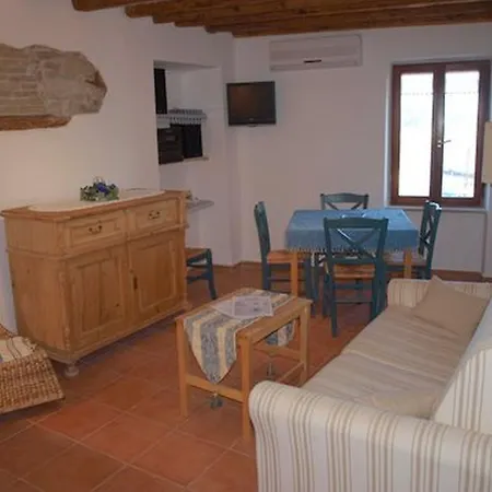 14 * Rovinj