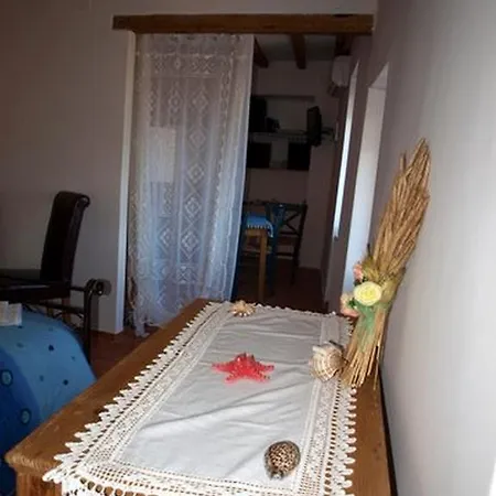 14 Apartment *